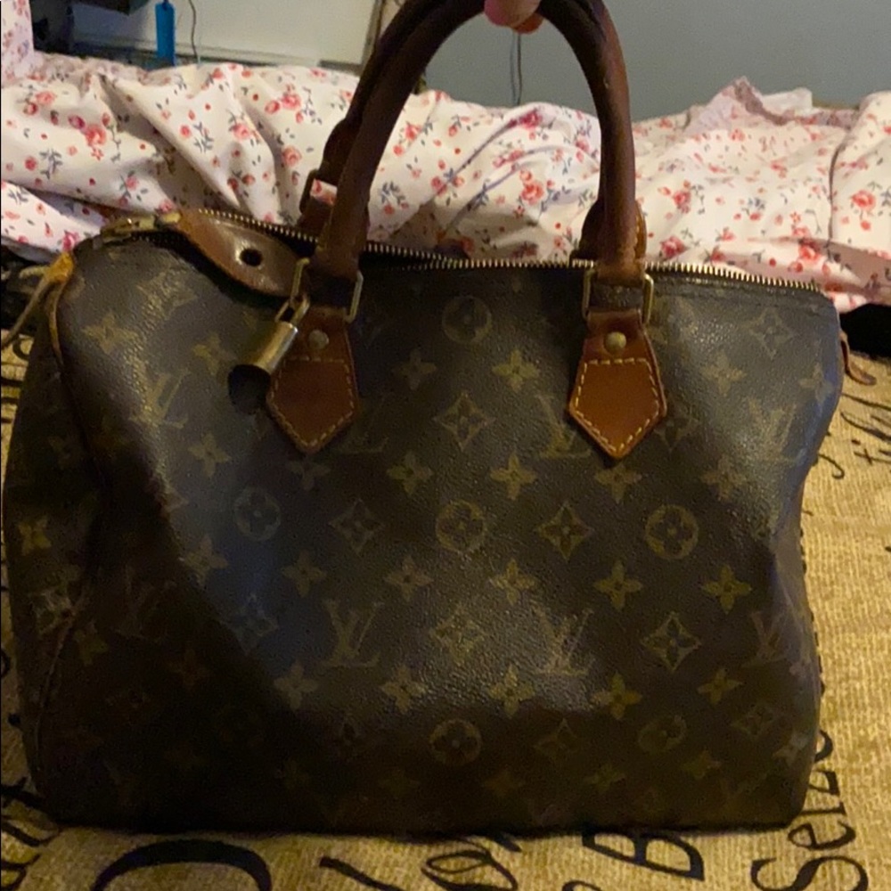 Louis Vuitton bag speedy 30